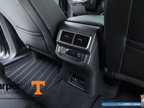 Used 2024 Volkswagen Atlas SE FWD image 77