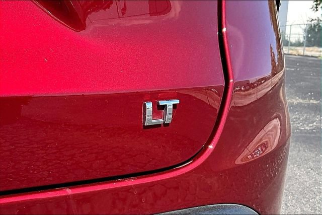 Used 2025 Chevrolet Trax LT w/ LT Convenience Package FWD image 23