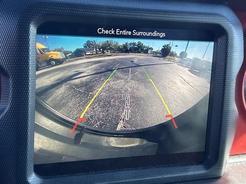 Used 2018 Jeep Wrangler Unlimited Rubicon image 17