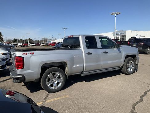 Certified 2018 Chevrolet Silverado 1500 Custom w/ Custom Value Package image 3