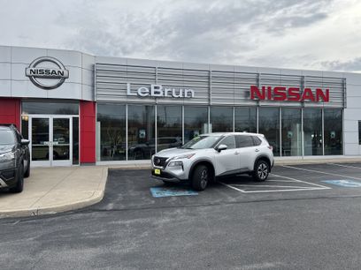 Used 2023 Nissan Rogue SV