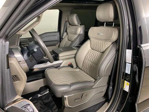 Used 2024 Ford F150 Platinum w/ Equipment Group 703A Plus image 31