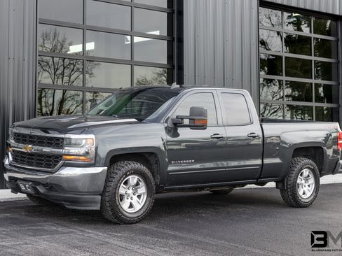 Used 2018 Chevrolet Silverado 1500 LT image 2