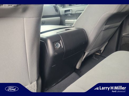 Used 2013 Toyota Tundra 4x4 Double Cab image 30