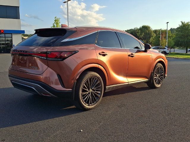 Used 2025 Lexus RX 350h w/ Accessory Package AWD/4WD image 6