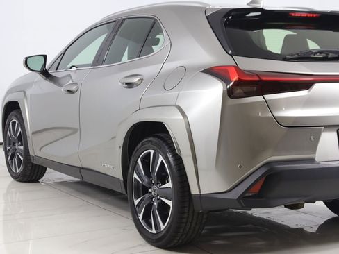 Used 2022 Lexus UX 250h w/ Premium Package AWD/4WD image 24