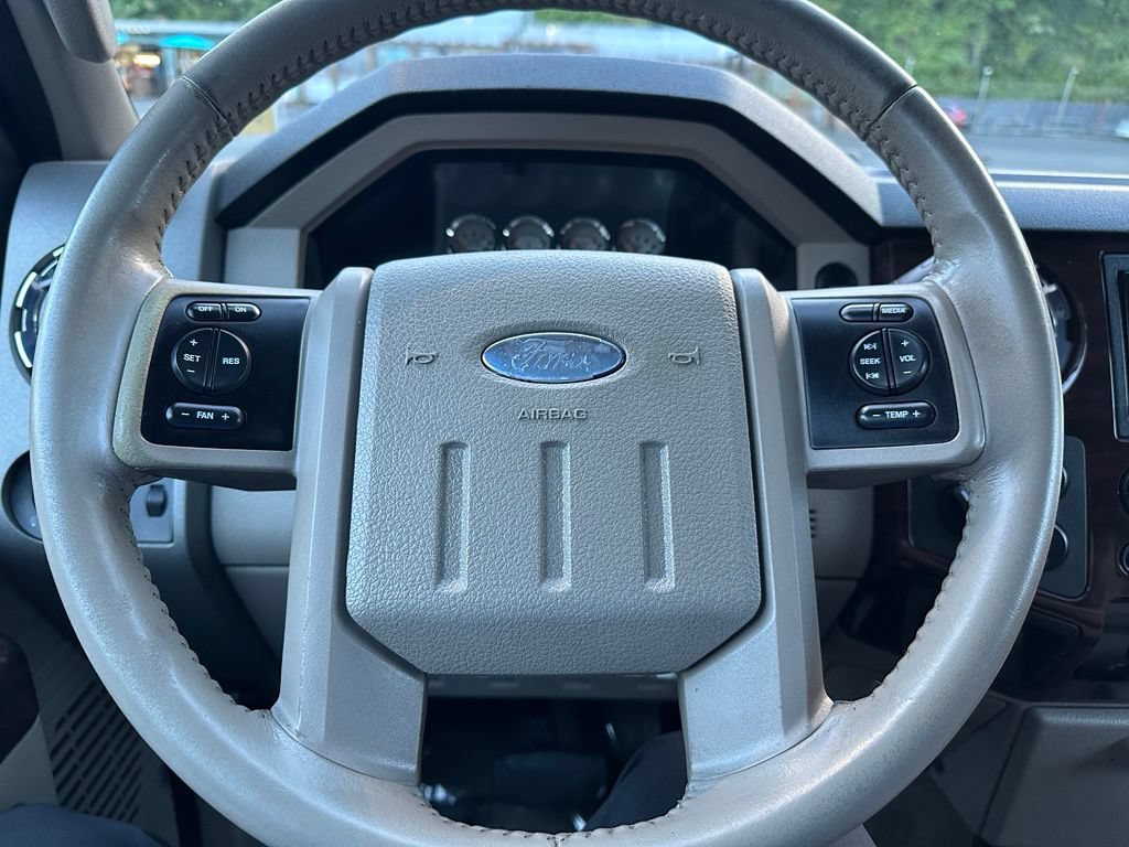 Used 2008 Ford F350 Lariat AWD/4WD image 14