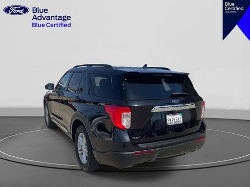 Certified 2023 Ford Explorer XLT RWD image 7