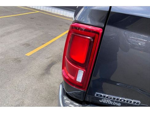 Used 2025 RAM 3500 Big Horn AWD/4WD image 29