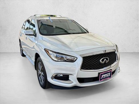 Used 2018 INFINITI QX60 Luxe w/ Premium Package AWD/4WD image 5