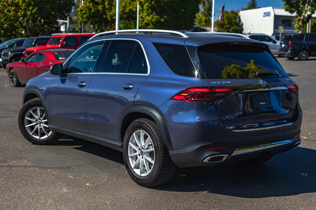 Used 2026 Mercedes-Benz GLE 350 4MATIC image 5