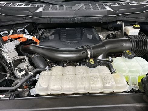 Used 2023 Ford F150 Limited image 25