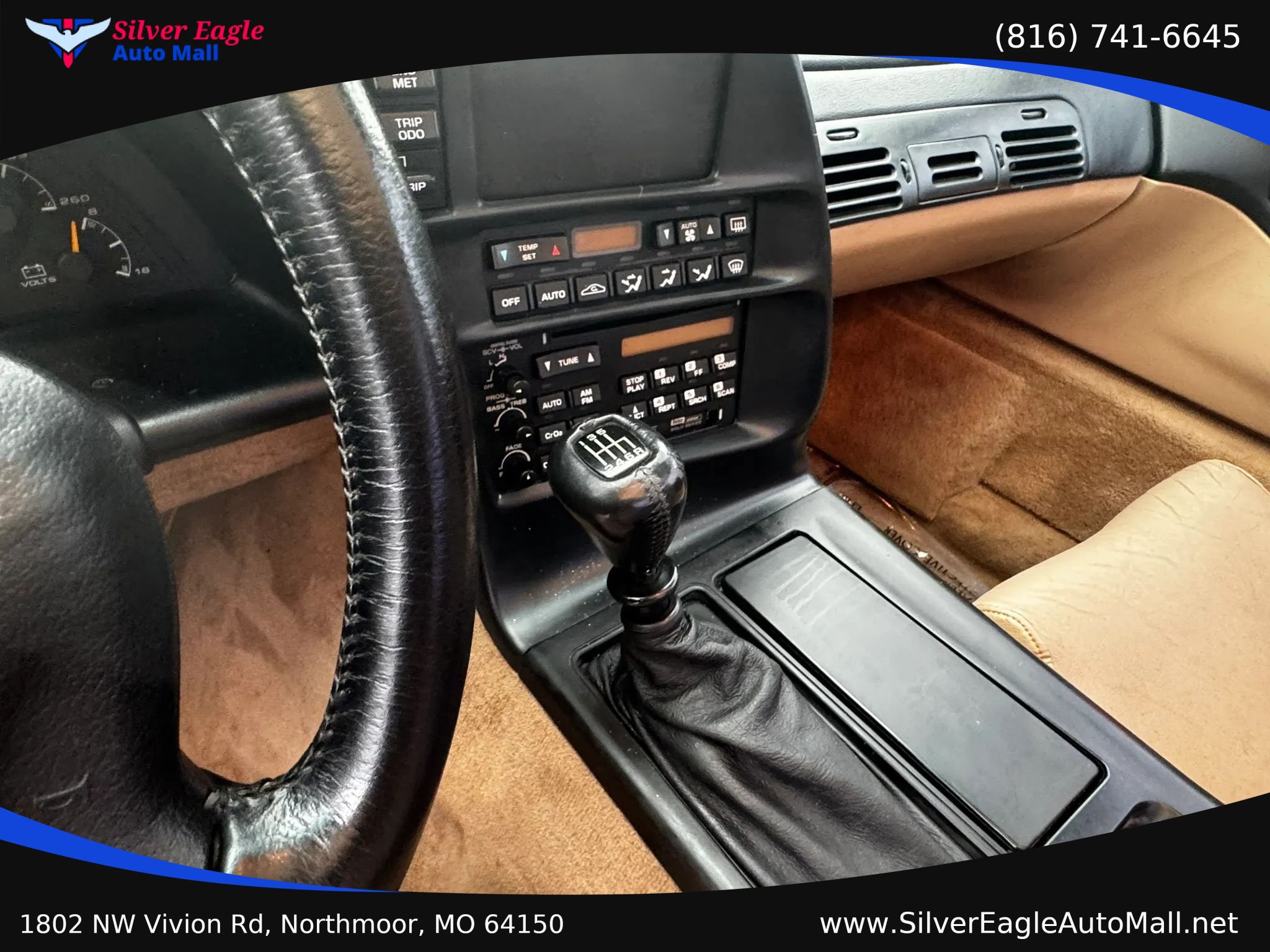Used 1994 Chevrolet Corvette Coupe RWD image 8