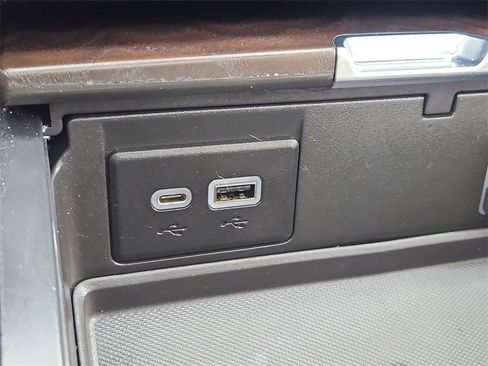 Used 2022 GMC Yukon XL Denali w/ Max Trailering Package image 14