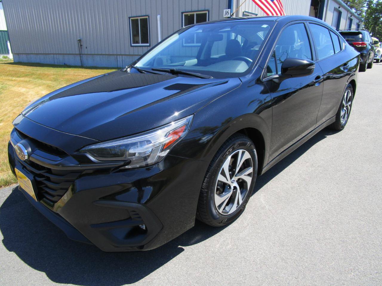Used 2023 Subaru Legacy Premium AWD/4WD image 1