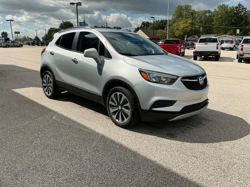 Used 2022 Buick Encore Preferred w/ Safety Package image 19