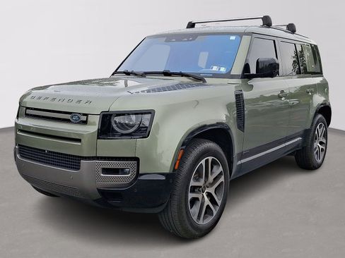 Used 2021 Land Rover Defender 110 X-Dynamic HSE AWD/4WD image 3
