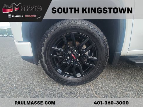 Certified 2024 GMC Sierra 1500 Elevation w/ Elevation Premium Package AWD/4WD image 9
