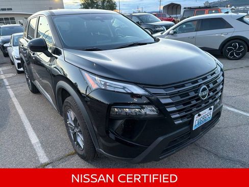 Certified 2026 Nissan Rogue SV AWD/4WD image 4