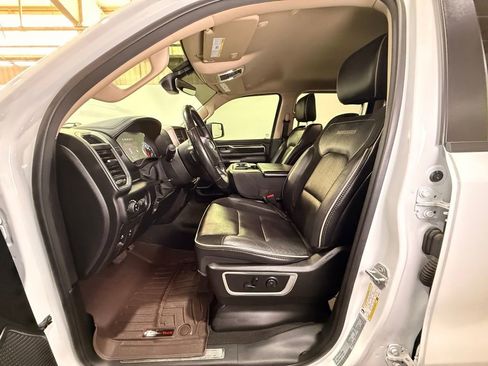 Used 2020 RAM 1500 Laramie w/ Off Road Group image 15