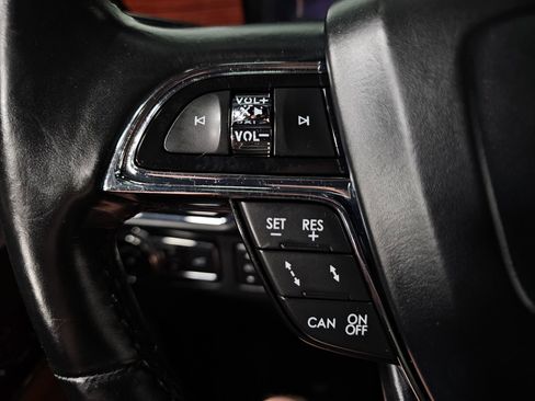 Used 2021 Lincoln Navigator Reserve AWD/4WD image 33