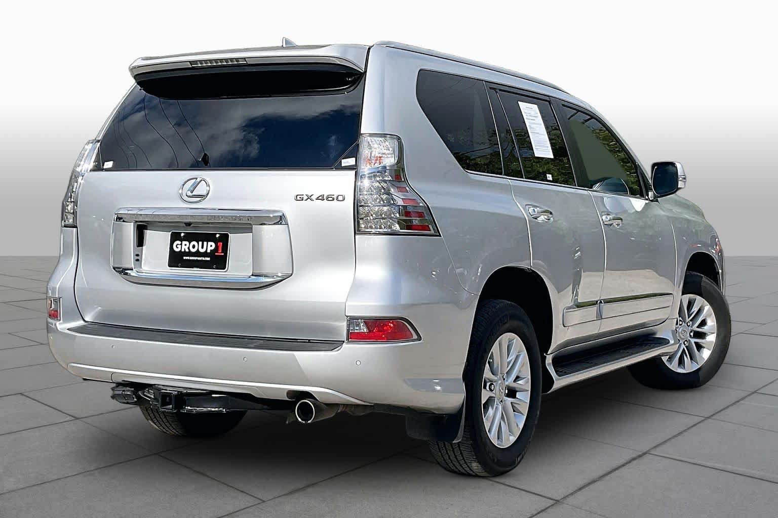 Used 2018 Lexus GX 460 Premium w/ Premium Package AWD/4WD image 13