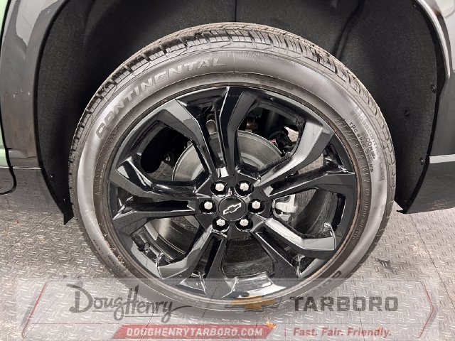 New 2027 Chevrolet Traverse RS w/ LPO, Floor Liner Package FWD image 22