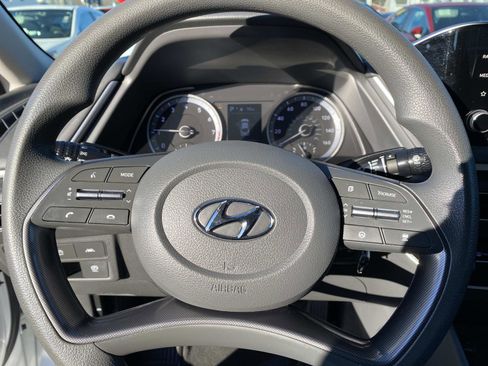 Used 2021 Hyundai Sonata SE image 14