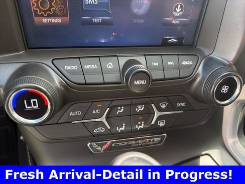 Used 2017 Chevrolet Corvette Stingray Coupe w/ 1LT image 7