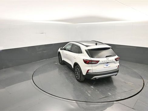 Certified 2025 Ford Escape Base w/ PHEV Premium Package image 22