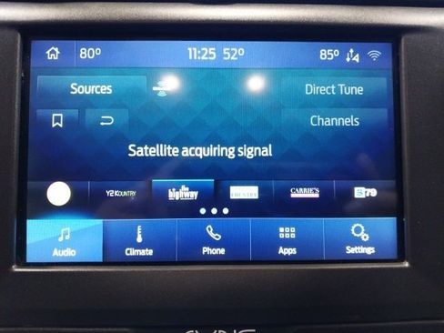 Used 2020 Ford Fusion SE image 14