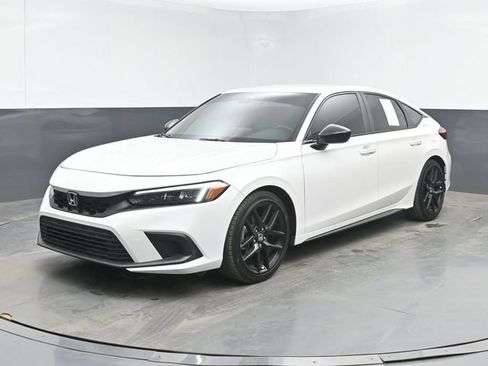 Used 2024 Honda Civic Sport image 5