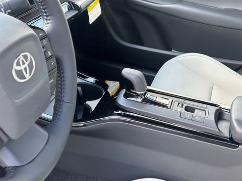 New 2026 Toyota Prius XLE image 12