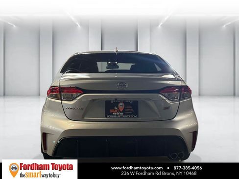 Used 2024 Toyota Corolla SE FWD image 6