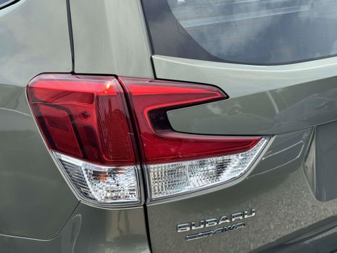 Used 2019 Subaru Forester w/ Alloy Wheel Package AWD/4WD image 7