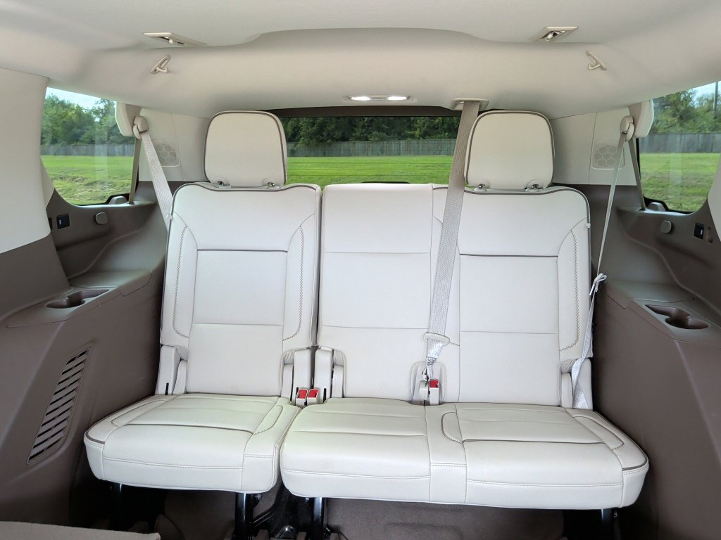 Used 2022 GMC Yukon Denali RWD image 40