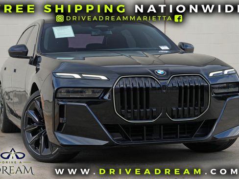 Used 2024 BMW 740i w/ Premium Package 2 RWD image 2
