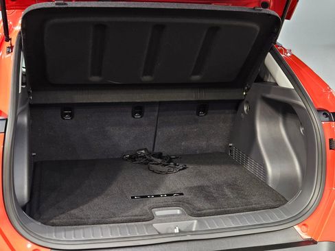 Used 2024 Hyundai Kona SEL w/ Convenience Package image 18