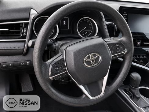 Used 2024 Toyota Camry LE FWD image 9