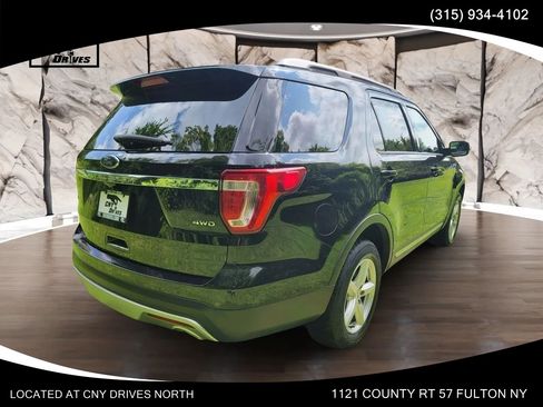 Used 2016 Ford Explorer XLT w/ Equipment Group 202A AWD/4WD image 5