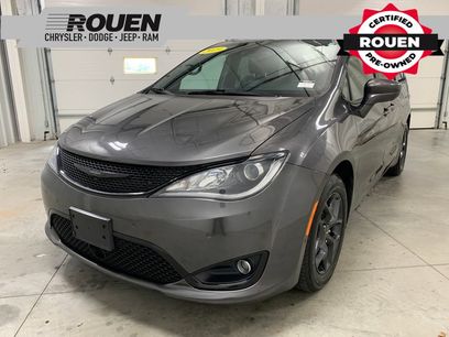 Used 2019 Chrysler Pacifica Touring-L Plus w/ Advanced Safetytec Group
