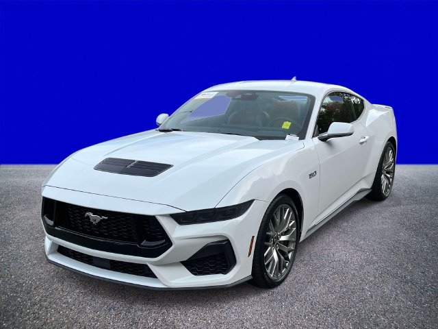 Certified 2026 Ford Mustang GT Premium RWD image 7