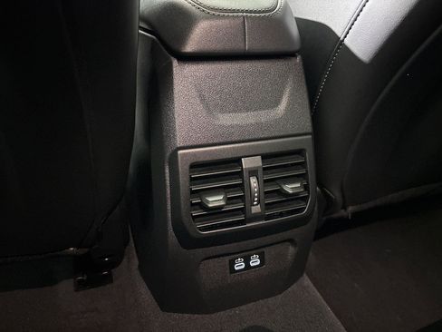 Certified 2025 BMW M235i xDrive w/ Premium Package AWD/4WD image 31