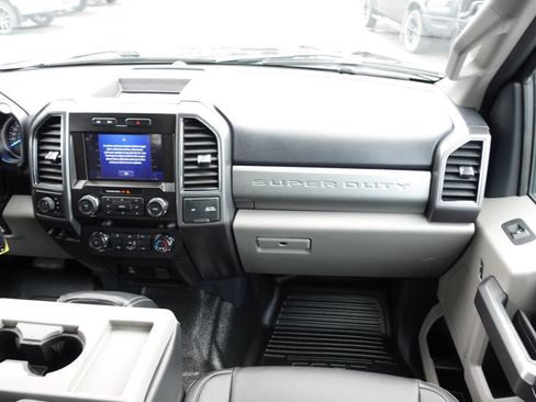 Used 2022 Ford F350 XLT w/ XLT Value Package image 41