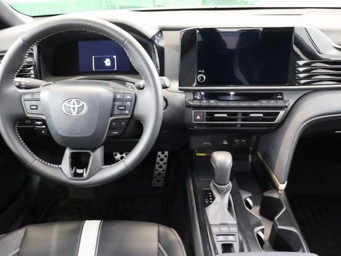 Certified 2025 Toyota Camry SE image 14