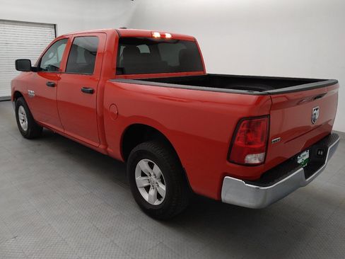 Used 2022 RAM 1500 Classic SLT RWD image 5