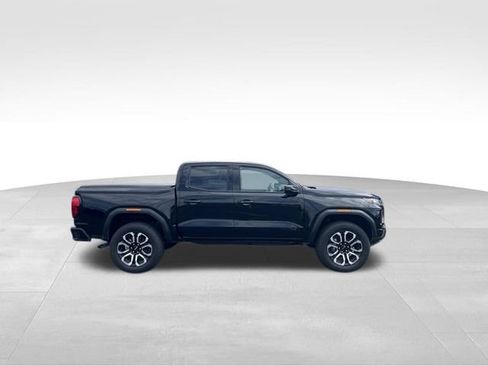 Used 2026 GMC Canyon AT4 w/ Technology Plus Package AWD/4WD image 6