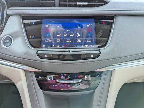 New 2025 Cadillac XT5 Premium Luxury w/ LPO, Floor Liner Package image 23