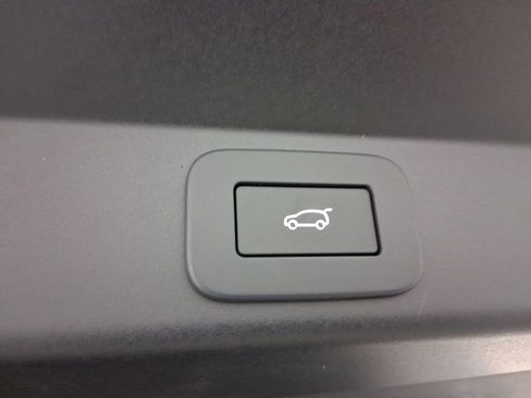 New 2026 Land Rover Range Rover Sport SE image 30