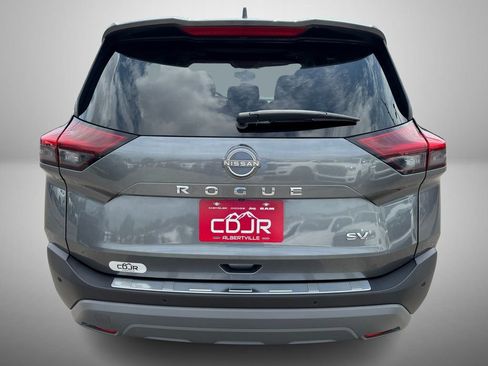 Used 2023 Nissan Rogue SV w/ SV Premium B Package FWD image 7